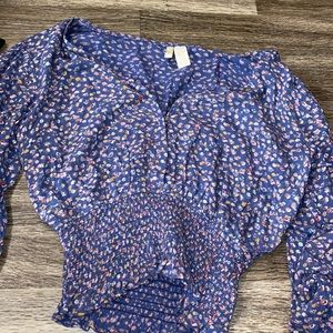 Long sleeve crop